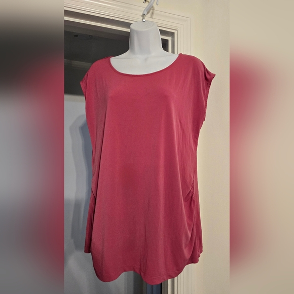 5 for $ 25 Bundle Deal - Christopher & Banks Pink Cap Sleeve Tunic - Picture 4 of 4